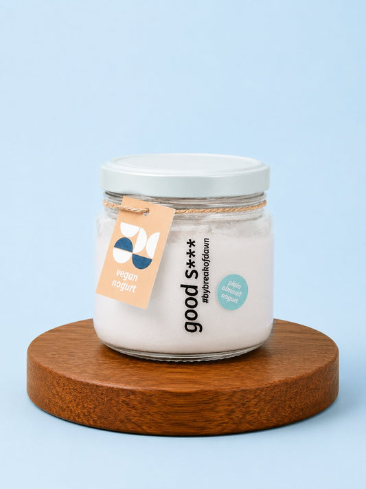 plain almond nogurt